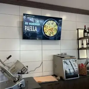 écran publicitaire intérieur DIGICAST à la Boucherie d'onex