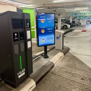 Ecran extérieur publicitaire sur totem - Parking du centre ville de Morges