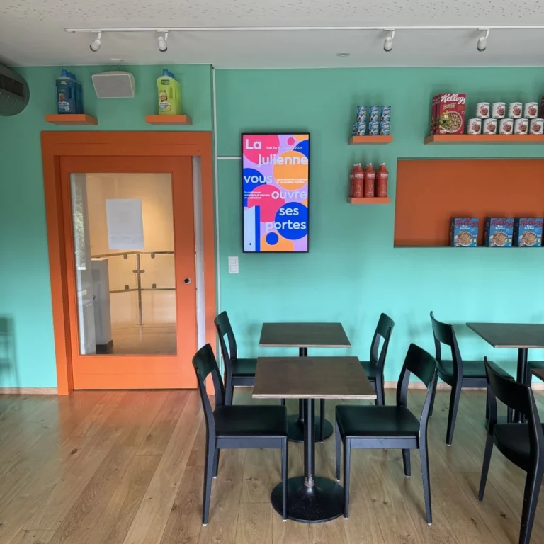 Ecran intérieur publicitaire Commune de Plan-les-Ouates